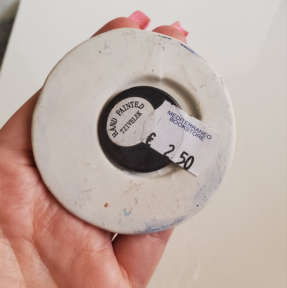 Crete Hand Painted Magnet Art - Picture 2 of 4